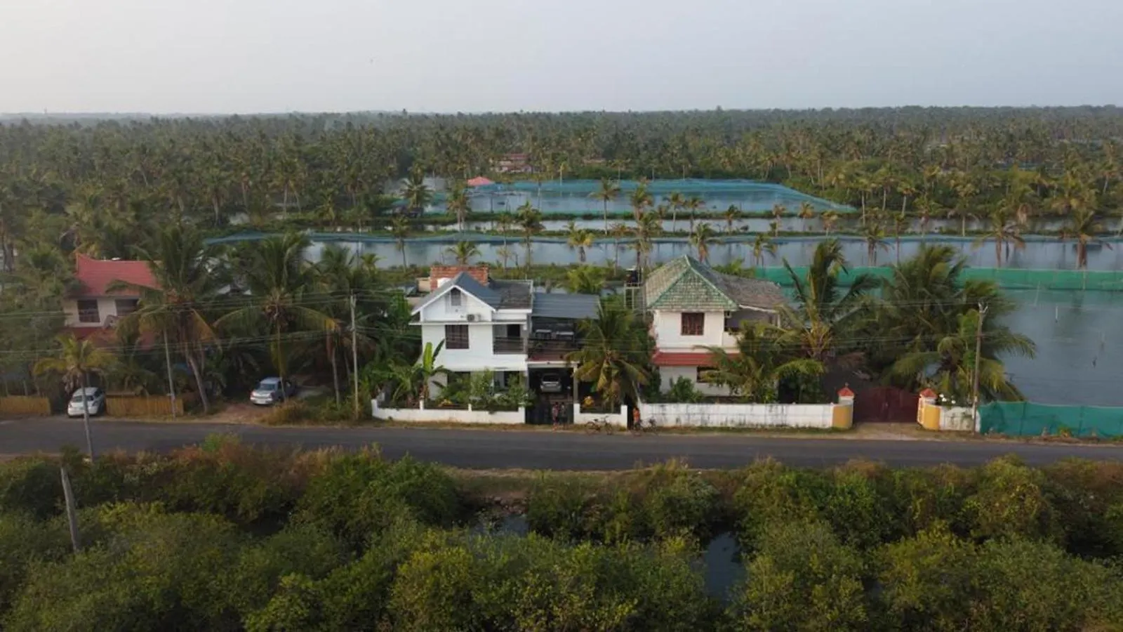 Karma Homestay Mundrothuruth